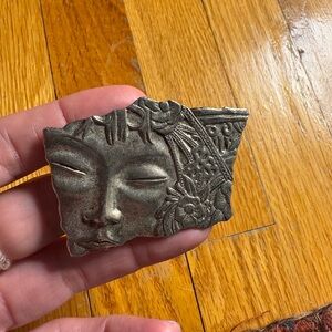 Silver Artistic Face Brooch